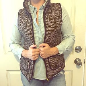 Price ⬇️ Cambridge Lightweight Vest