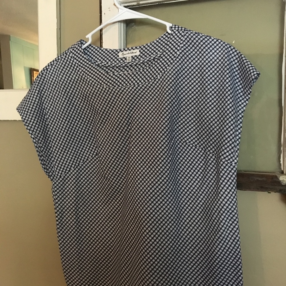 Adorable top