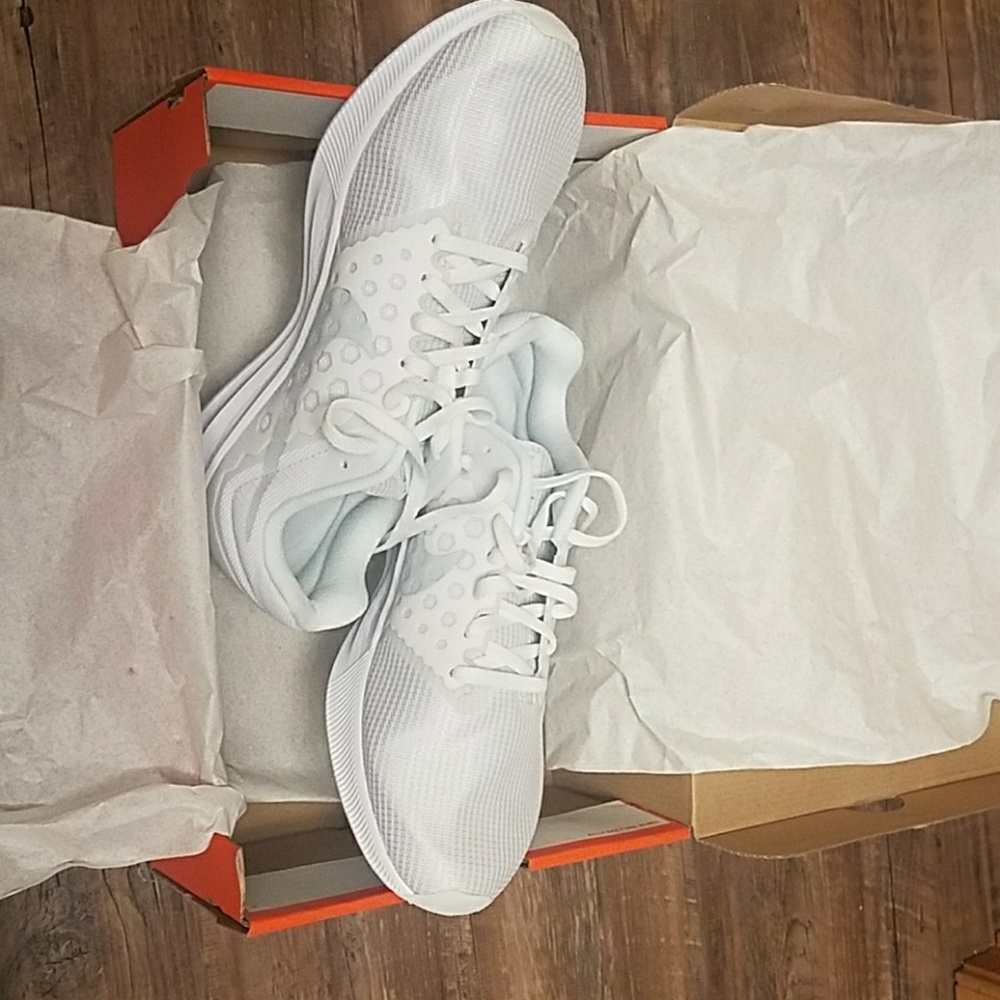 Nikes woman size 9.5