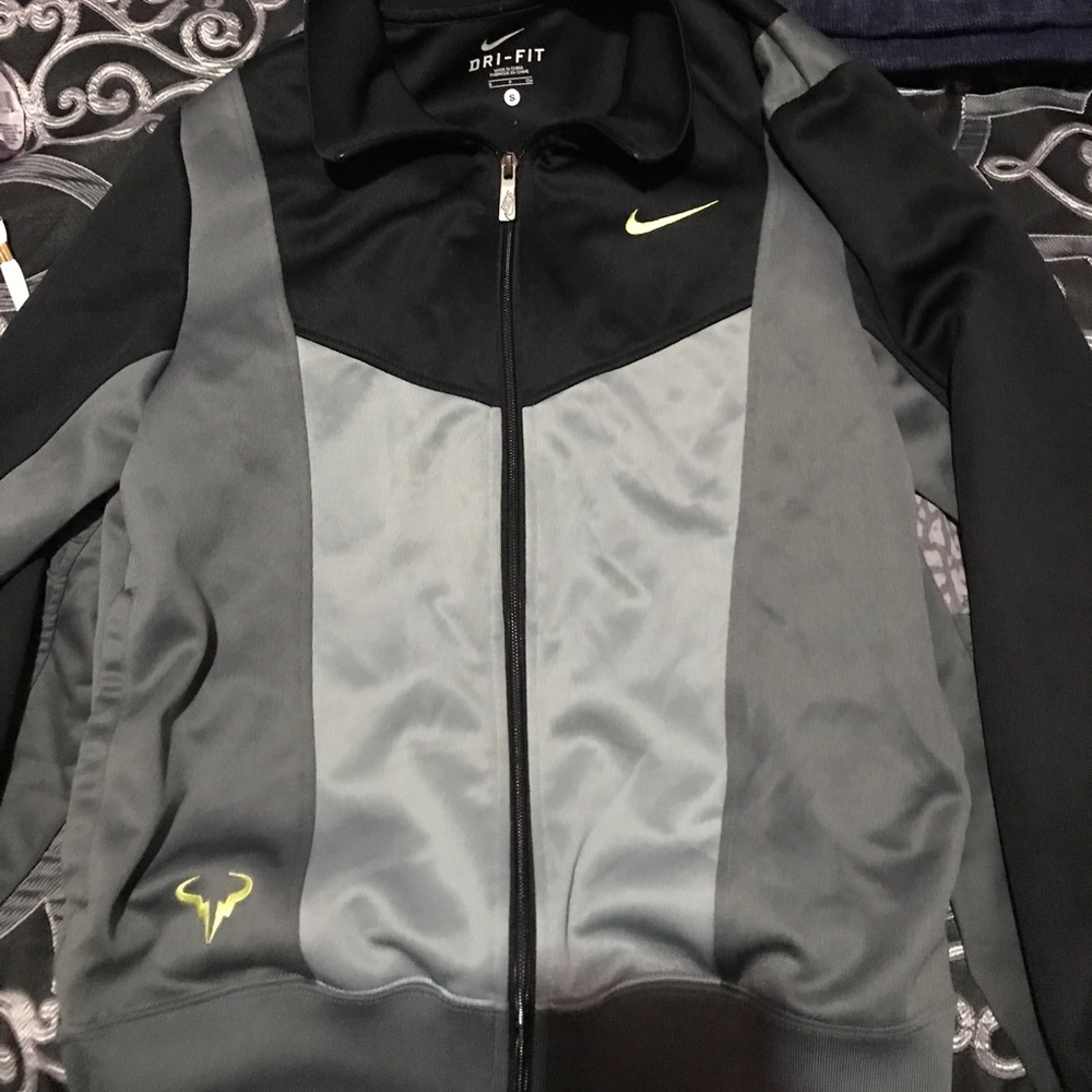 Men's Nike zip up hoodie