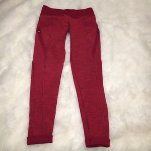 (6) Lululemon leggings