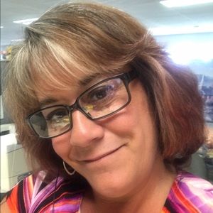 Meet your Posher, Robyn