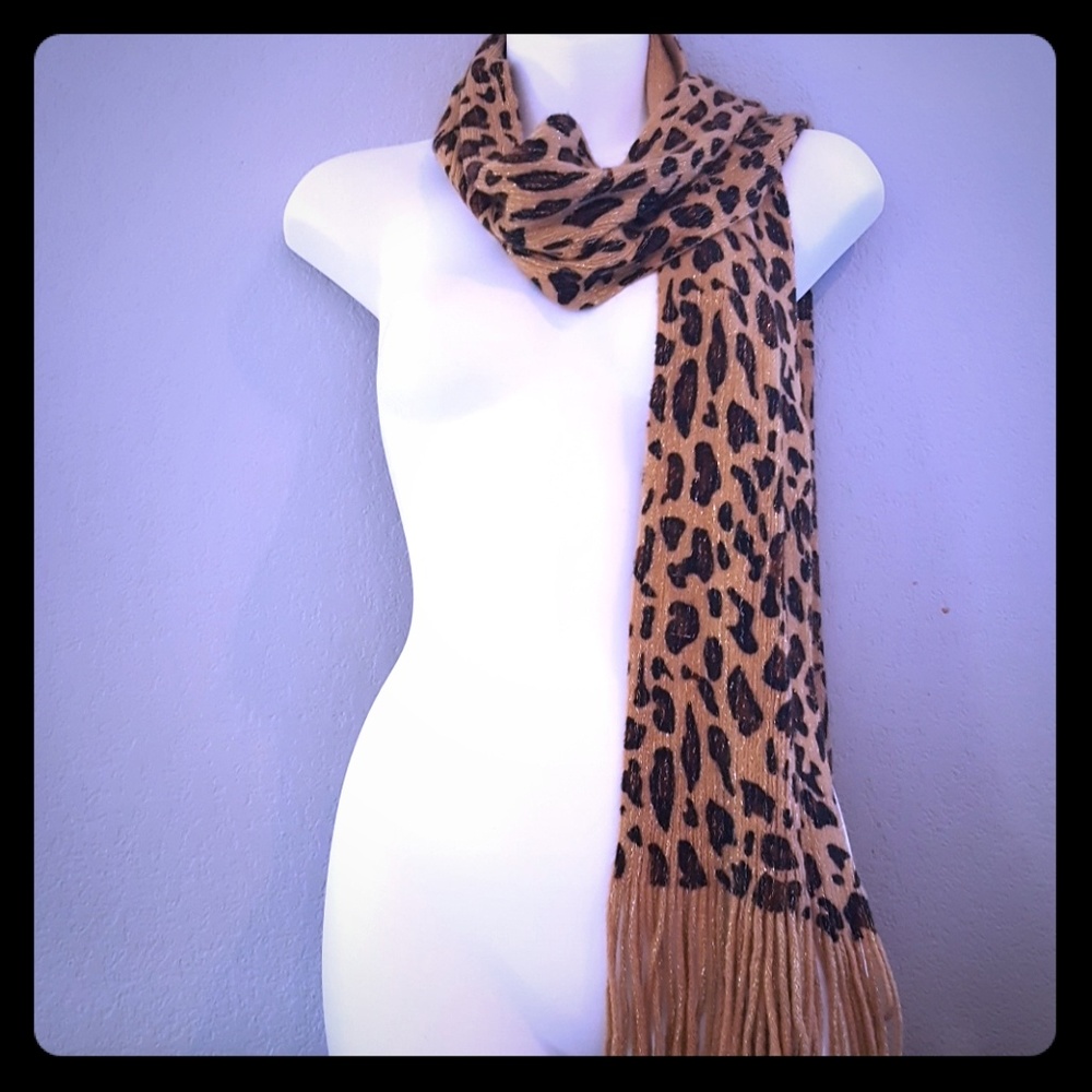 NWT Cheetah Scarf