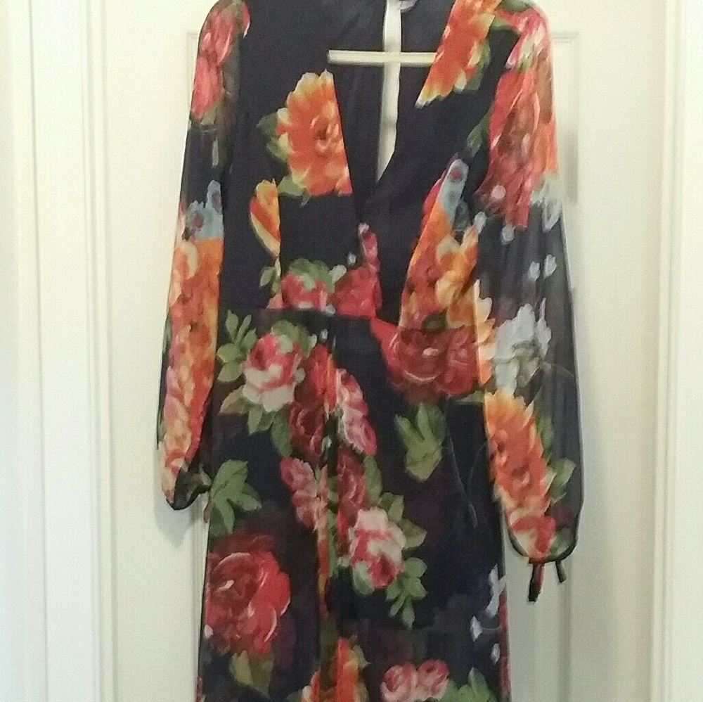 Romper - Picture 4 of 4