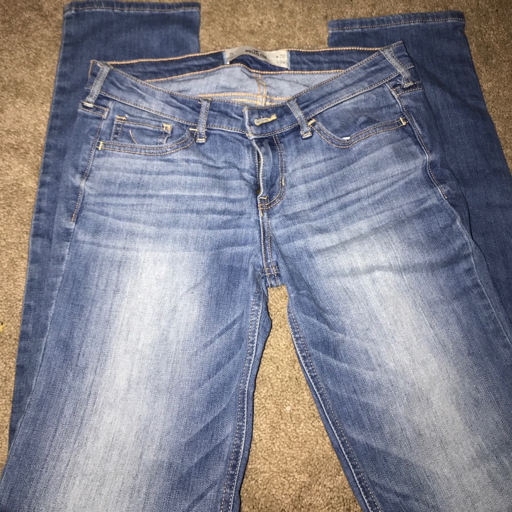 FREE GIFT COMES ALONG 10$ value