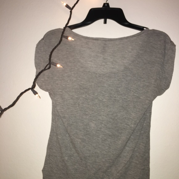 Grey top - Picture 3 of 3