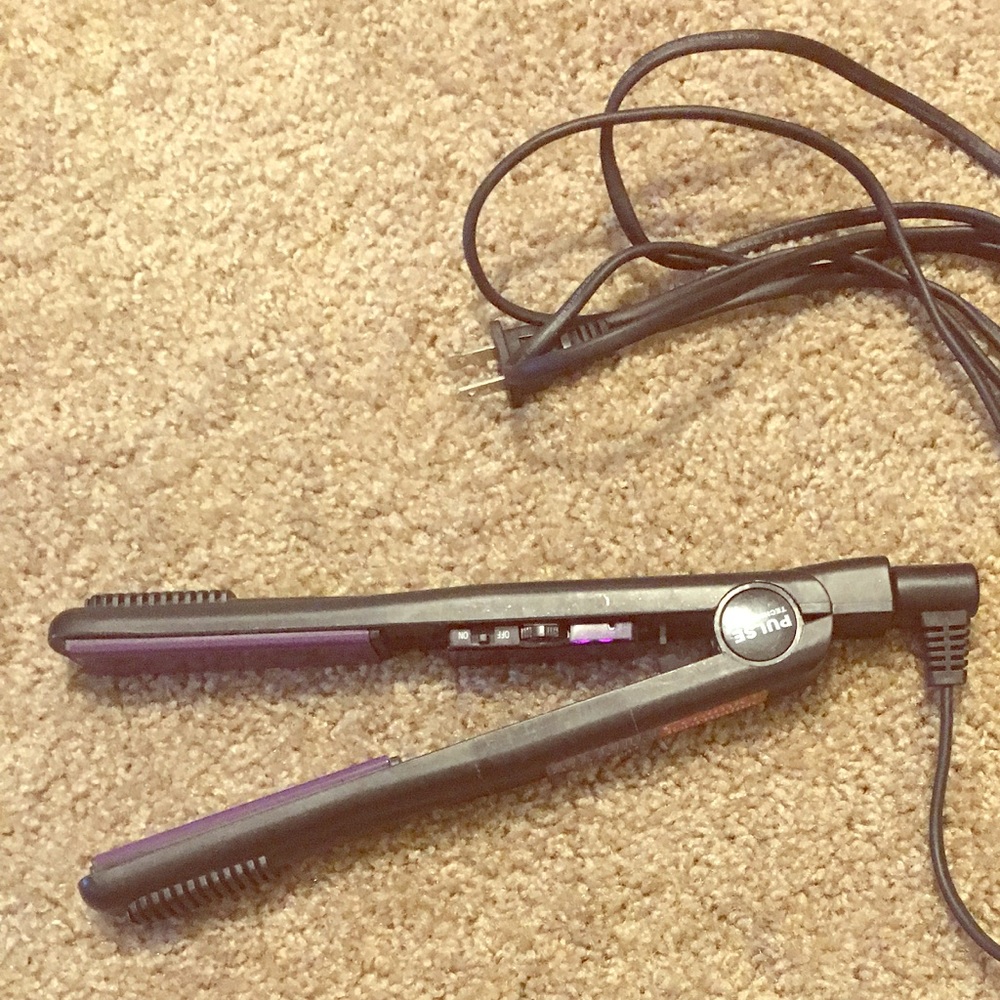 Hot Tools Professional Flat Iron