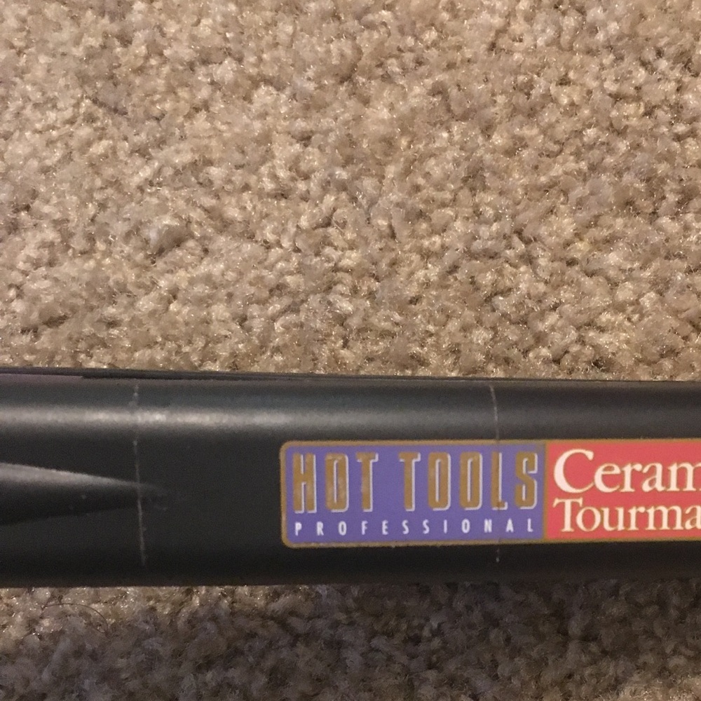 Hot Tools Professional Flat Iron - Picture 4 of 4