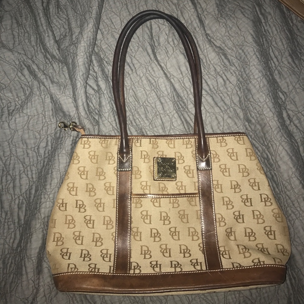 Dooney & Bourke Handbag