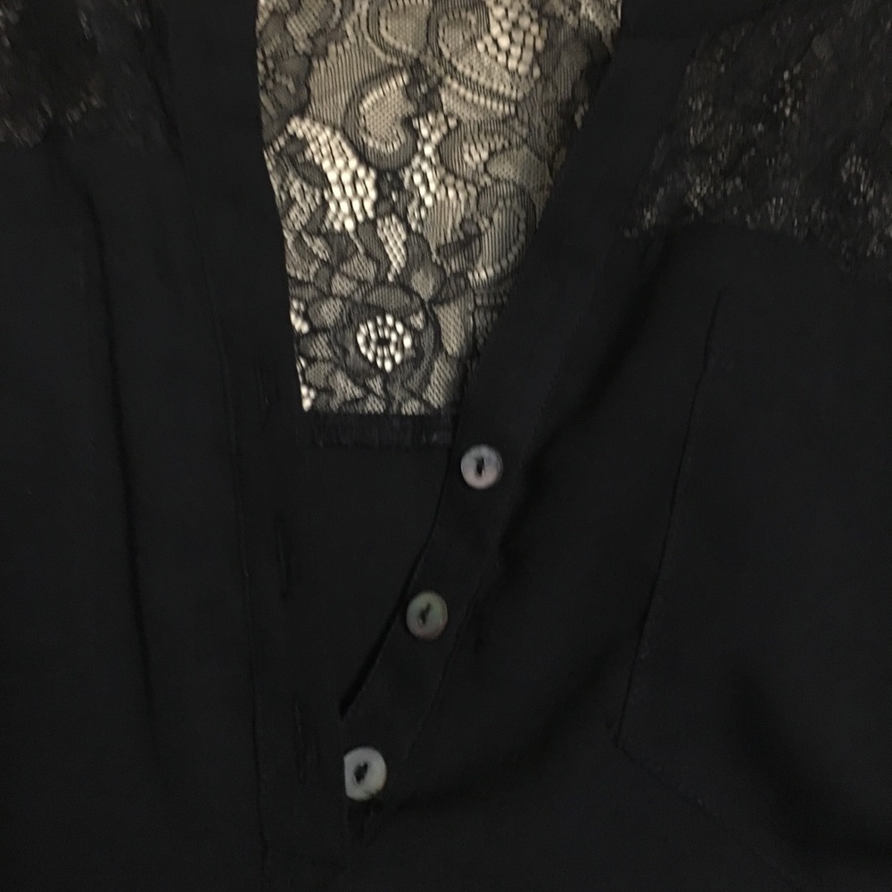 Blouse - Picture 3 of 3