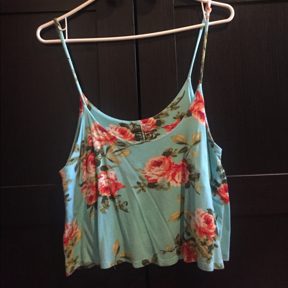 Tilly's Floral Crop Top