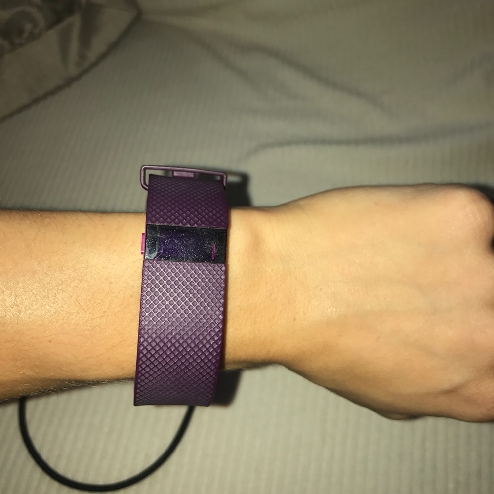 Plum Fitbit Charge HR - Picture 1 of 2