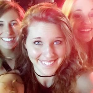 Meet your Posher, Emilee