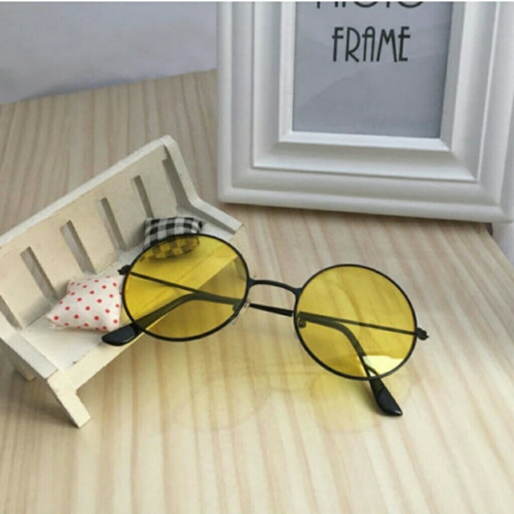 SOLD. Retro Yellow Round Sunglasses