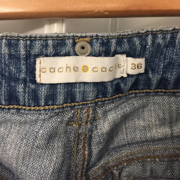 Cache cache light washed blue jeans. - Picture 5 of 5