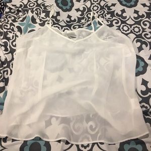 ⚡️ $5 FLASH $5 ⚡️Black White Shear Tops 👚👚👚