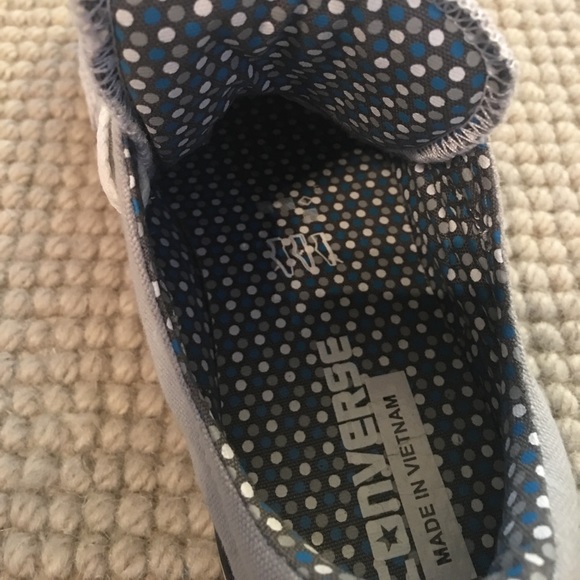 Women's Converse Chuck Taylor size 6 - Picture 4 of 4