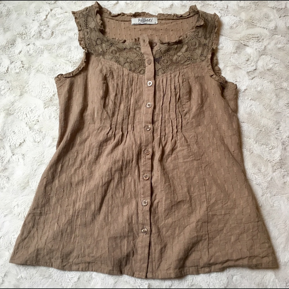 {3 for $20} Burnt Orange Button-Down Top