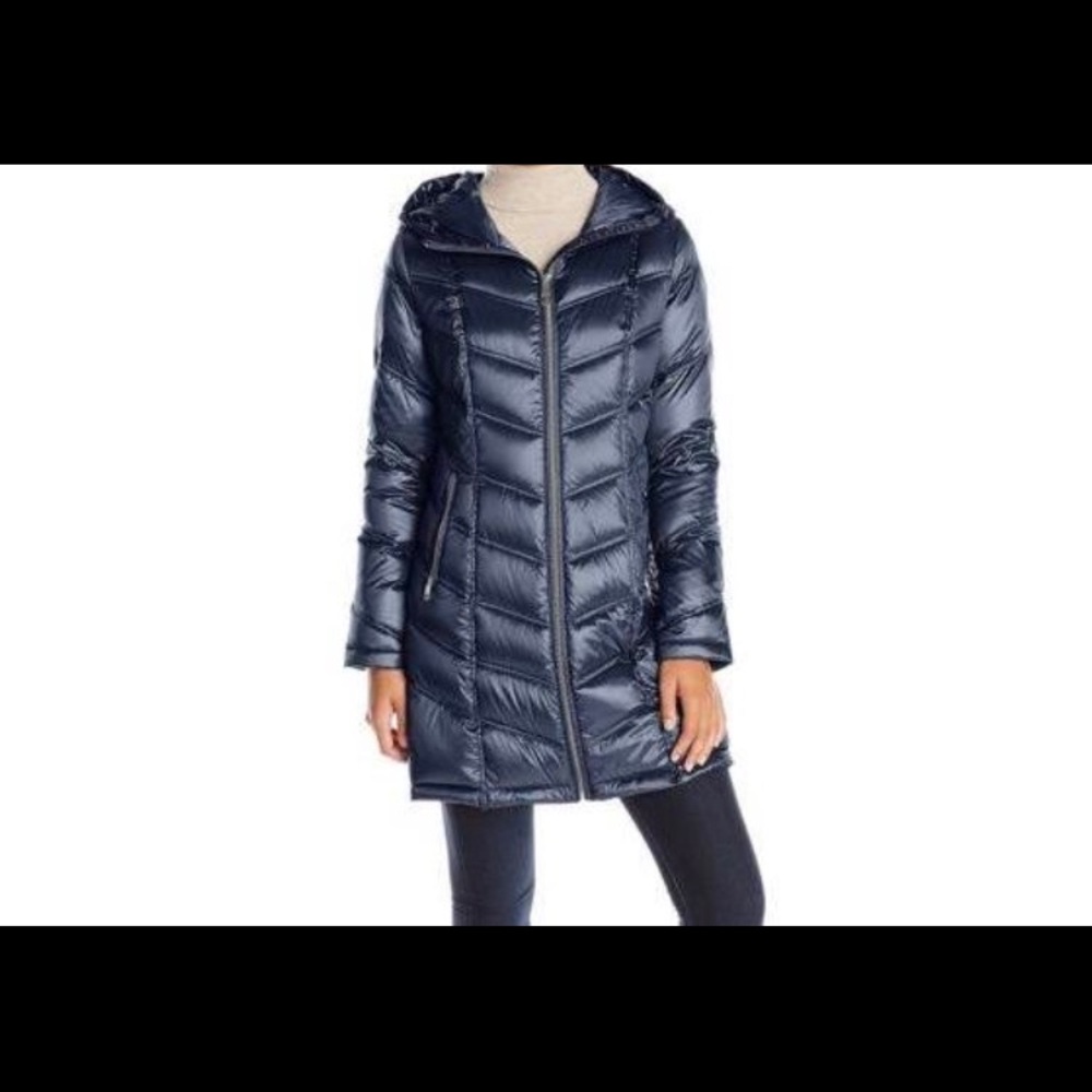 Ladies Calvin Klein down puffer jacket!