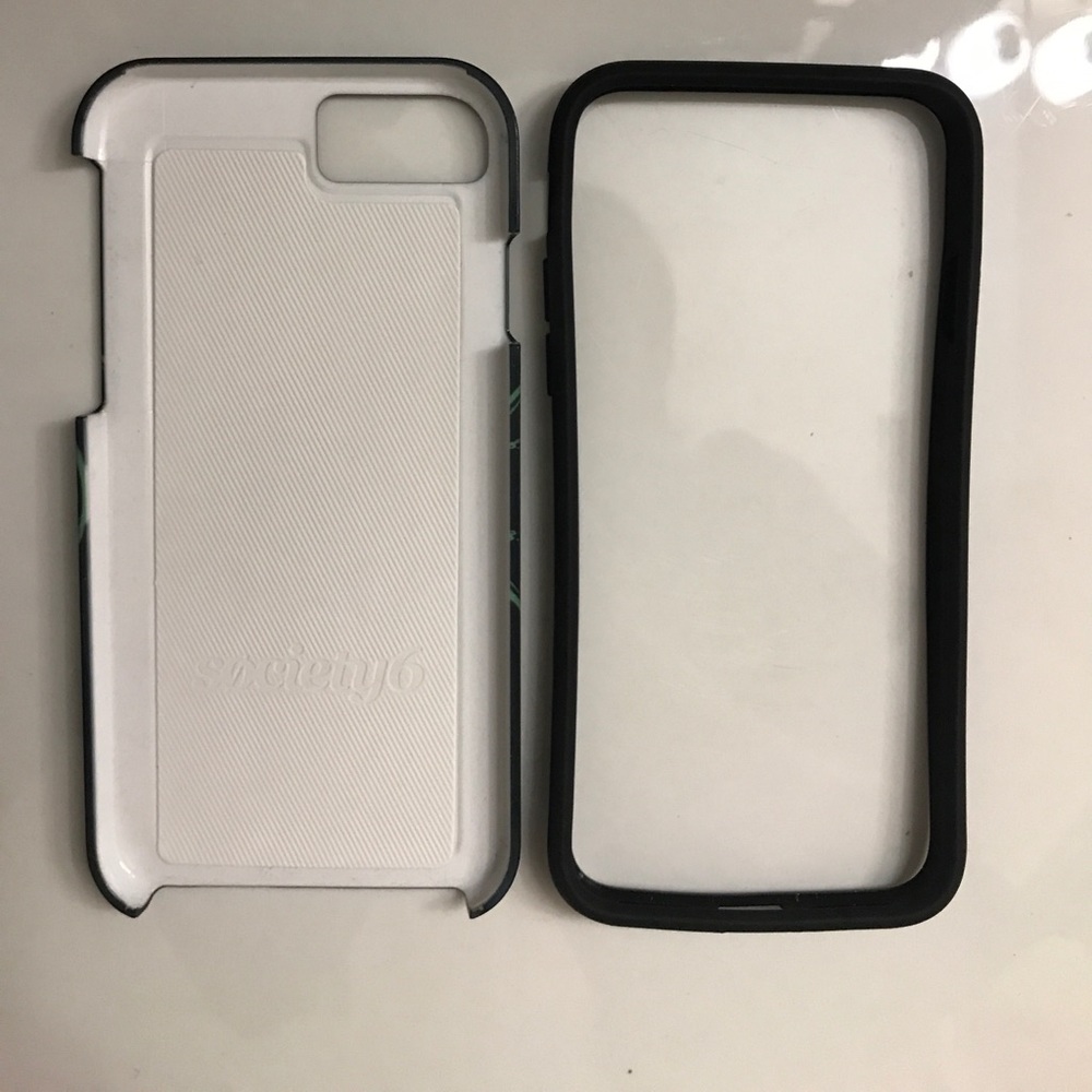 iPhone 7 case - Picture 2 of 4
