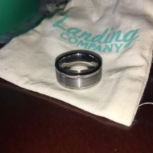 Men's Size 8 tungsten ring