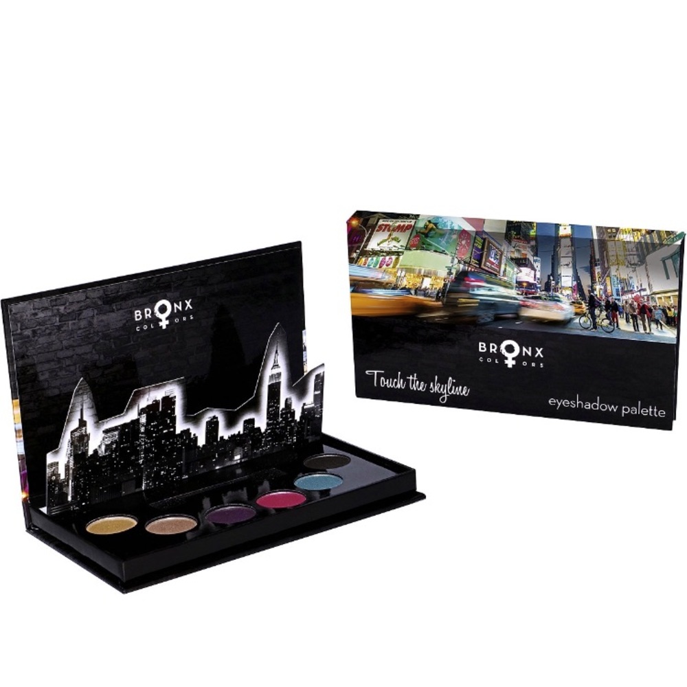 Touch the skyline eyeshadow palette