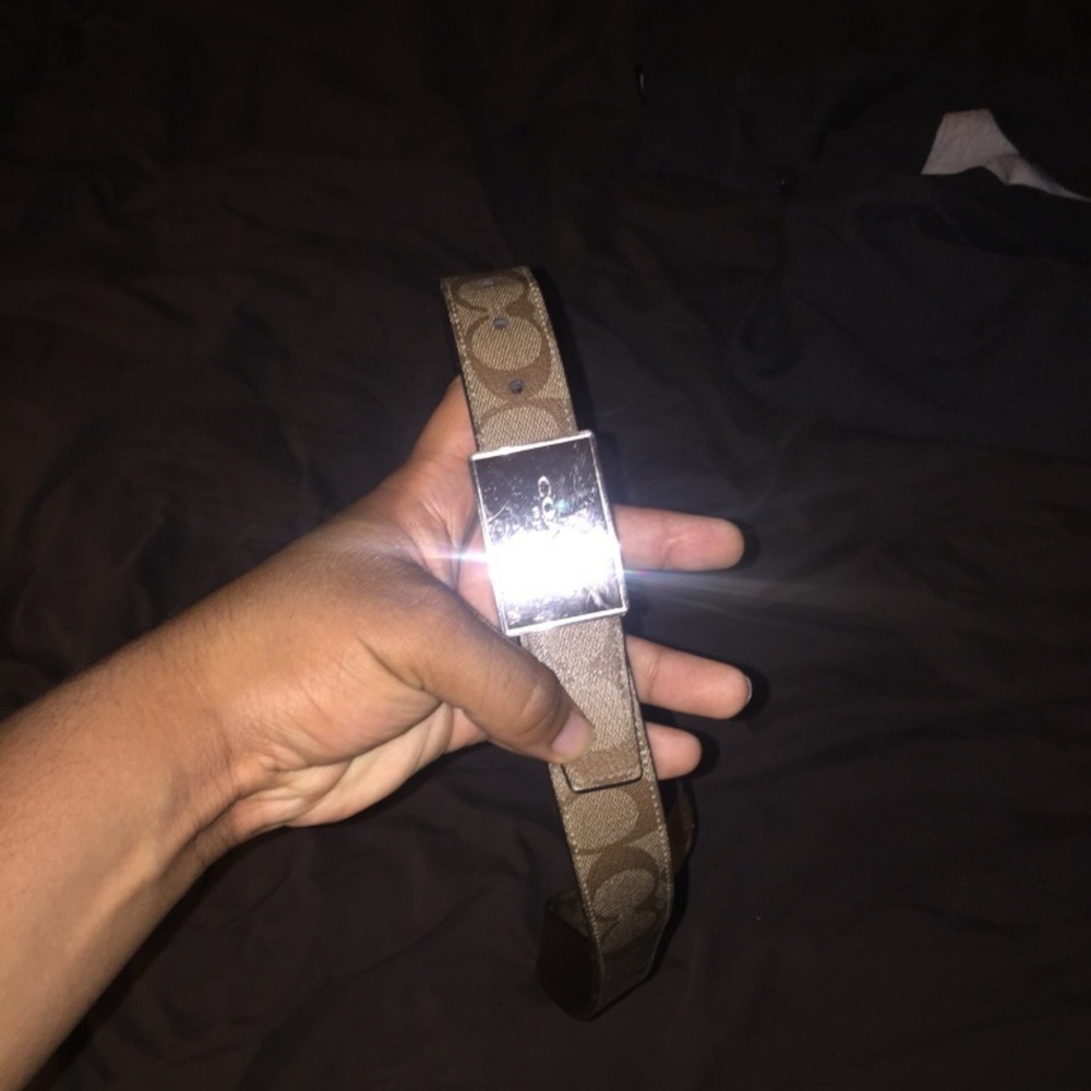 Coach belt