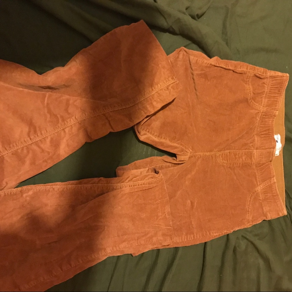 Free People preowned Rusty Brown Corduroys Size 29