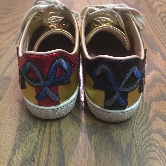 Gucci gold Ace sneakers - Picture 3 of 3