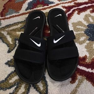 nike women's double strap slides