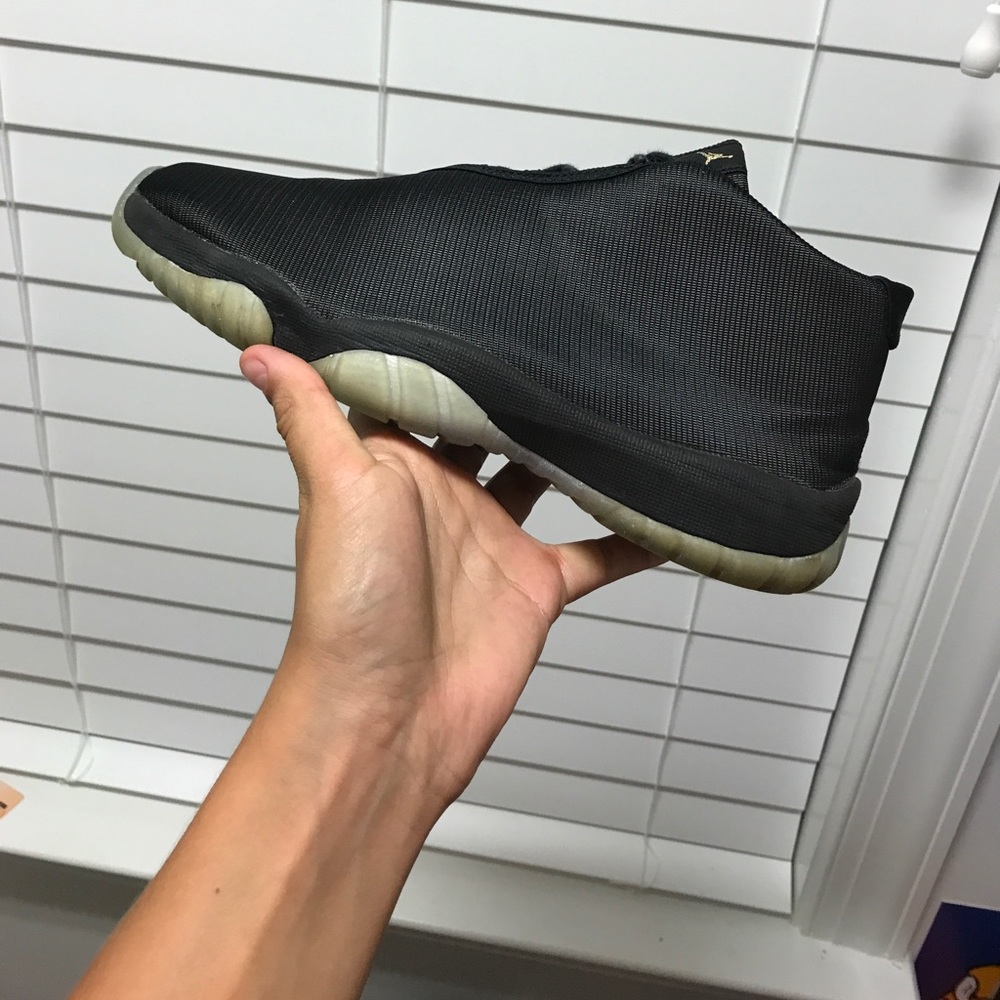 Jordan future reflective size 8