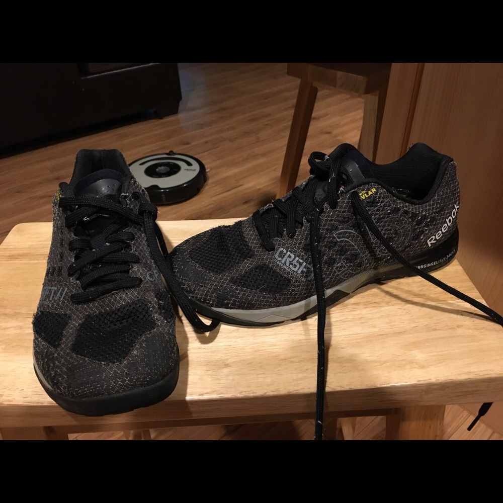 Reebok crossfit shoe. Gently worn. Size 7 men's