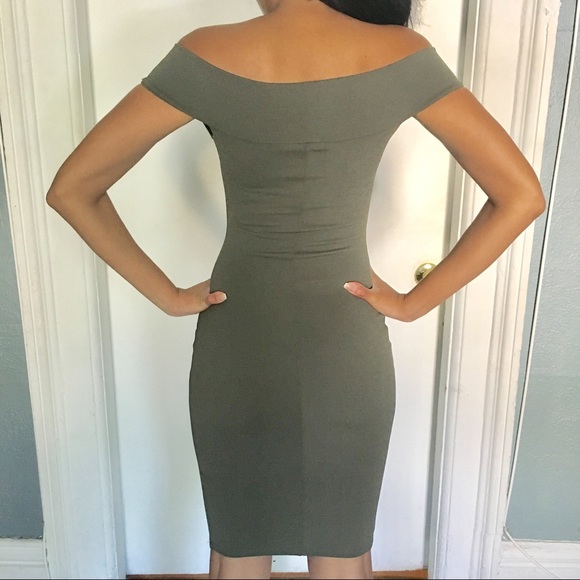 Green midi dress - Picture 3 of 4