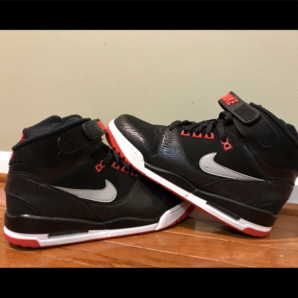 Nike Air Resolution