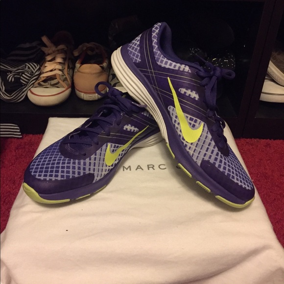 Shoes - Picture 1 of 1