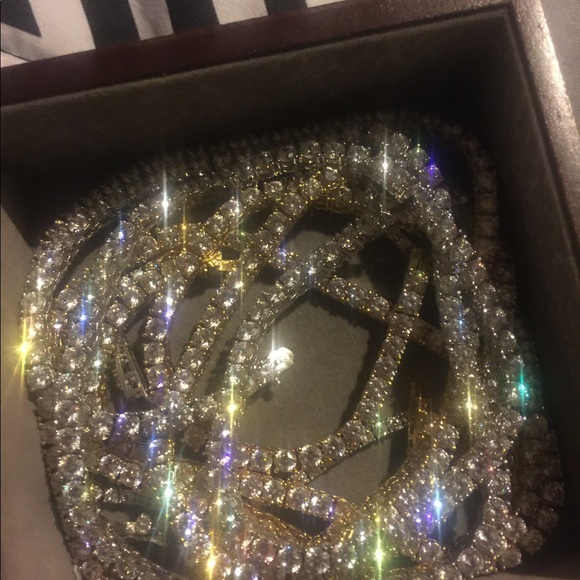 Diamond Tennis chains - Picture 2 of 3