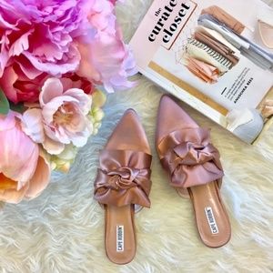 Blush Pointed Toe Slides