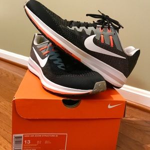 Nike Air Zoom Structure 20
