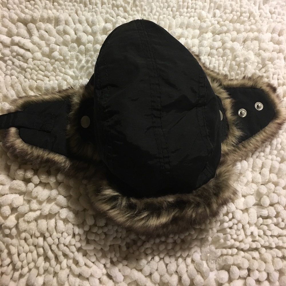 Kids H&M Eskimo winter hat.