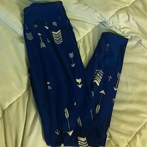 OS Lularoe leggings blue with white arrows