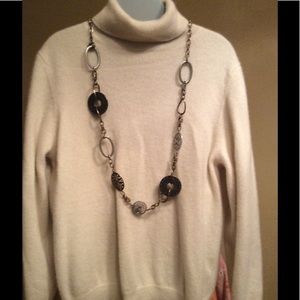Women's cashmere turtleneck sweater