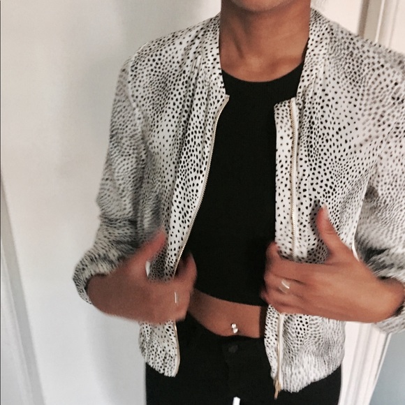 🔴SOLD🔴 H&M bomber jacket - Picture 3 of 4