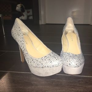 Gianni Bini Silver Sequined Heels