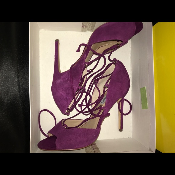 Steve Madden purple pump - Picture 1 of 3
