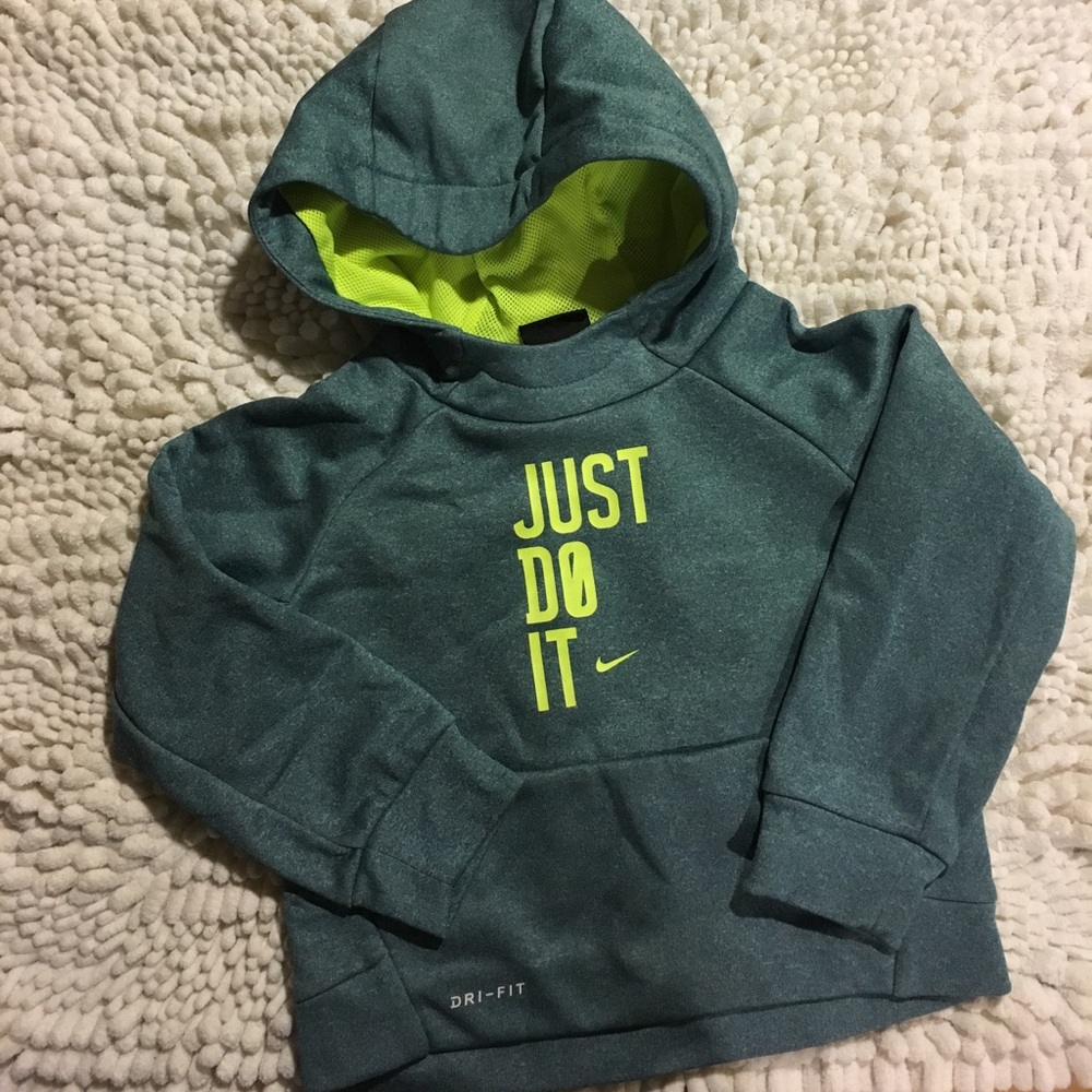 Kids Nike Dri-Fit hoodie