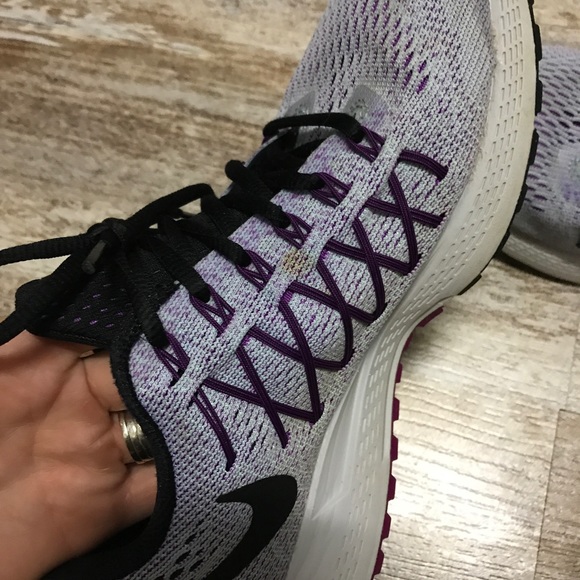 🎀NIKE TENNIS SHOES🎀 - Picture 6 of 6