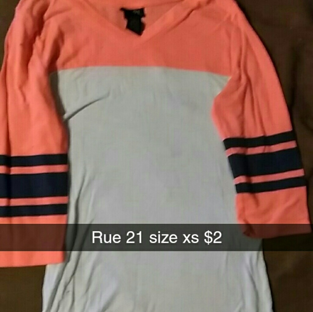 Rue 21 shirt