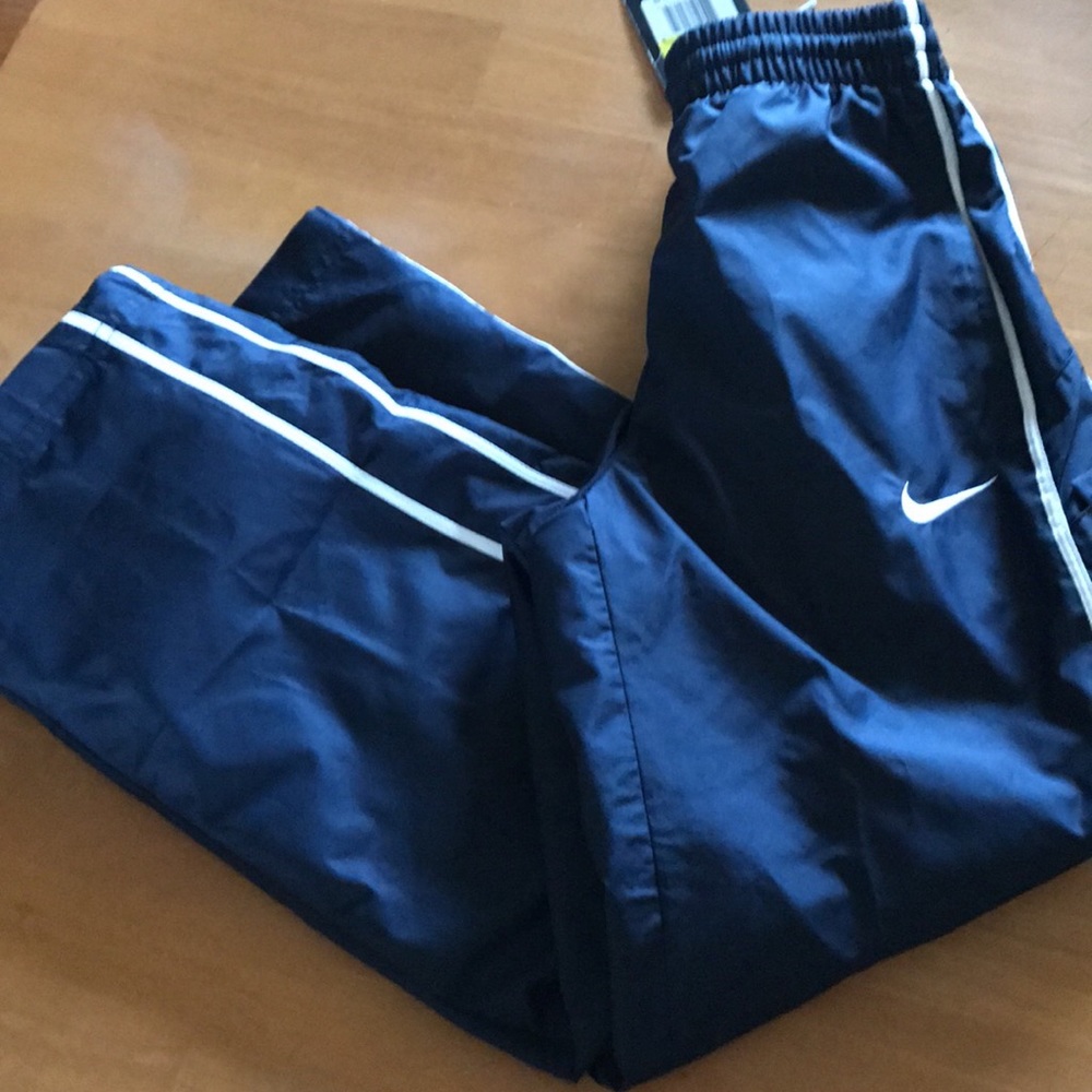 Nike Boys Pants NWT navy blue small