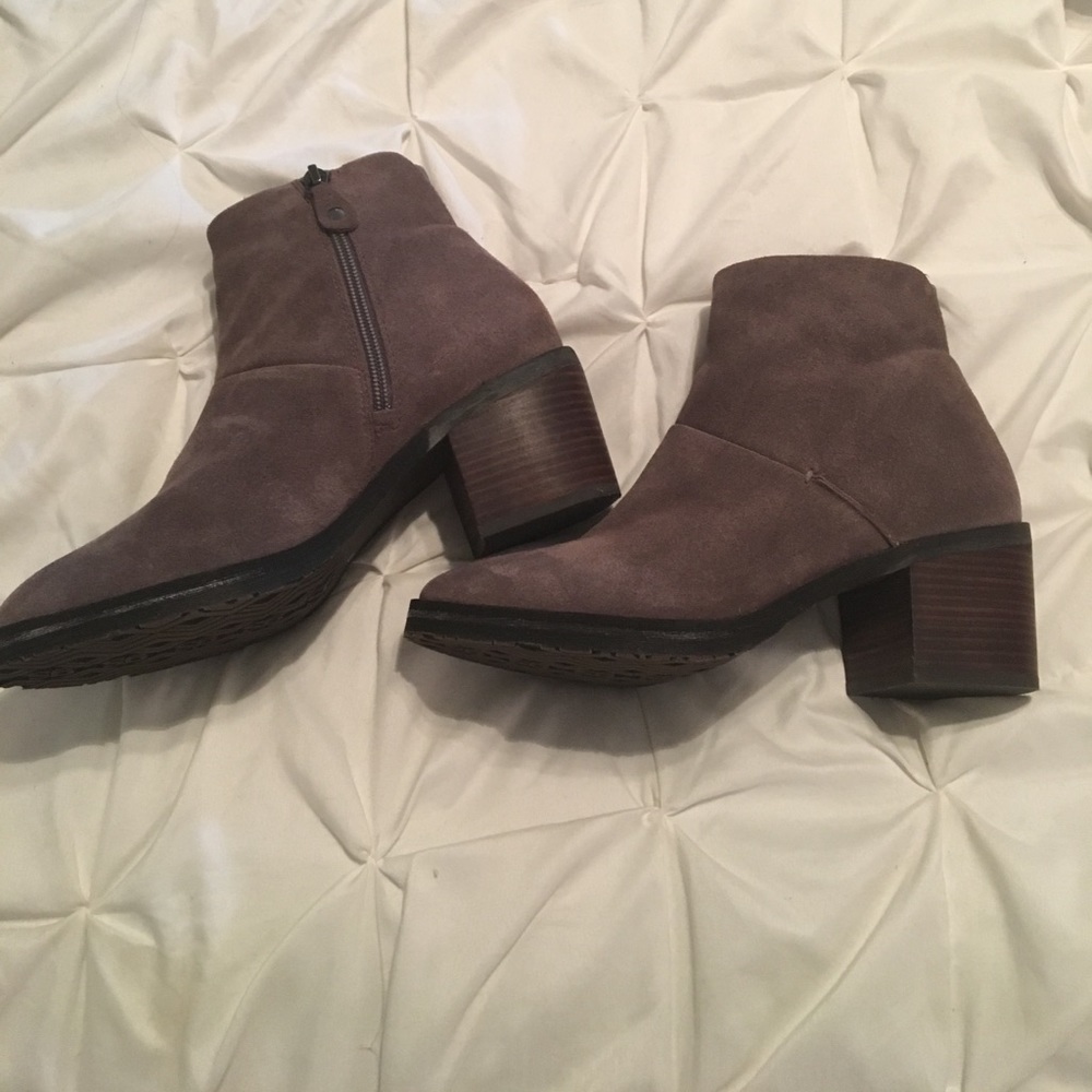 Suede boots with leather lining style: Blakely