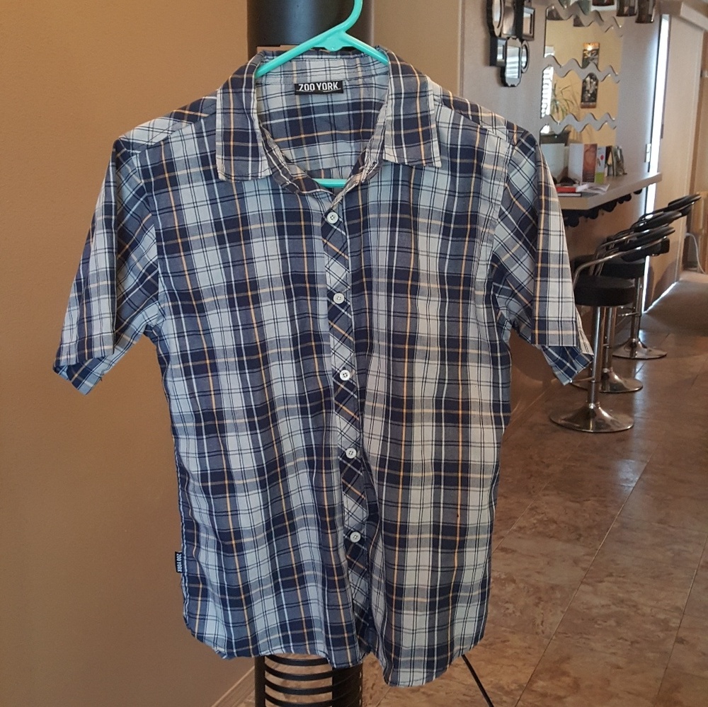 BOY'S Zoo York button up top